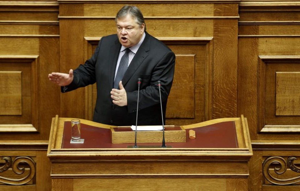 Grécia teria três cenários, incluindo default desordenado, segundo o ministro Evangelos Venizelos | Yiorgosa Karahalis/Reuters