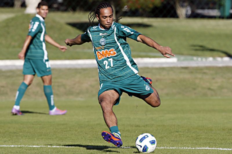 Everton Costa será titular do Coxa diante do Figueirense | Albari Rosa / Gazeta do Povo