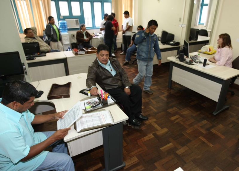 Indígenas continuam com a ocupação do prédio da Sesai em Curitiba | Aniele Nascimento/ Agência de Notícias Gazeta do Povo