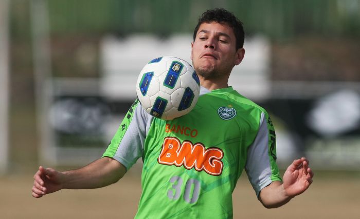 Anderson Aquino será o substituto de Bill, que não joga por força de contrato, no ataque alviverde | Daniel Castellano/ Gazeta do Povo