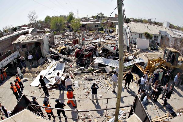 | Fotos: France Presse e Reuters