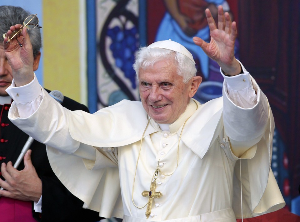 Papa Bento XVI fala em praça de Ancona, na Itália | REUTERS/Giorgio Benvenuti