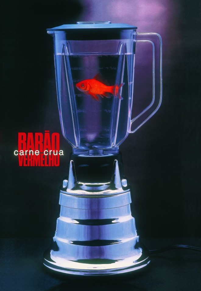 Taborda tem em seu currículo a autoria de dezenas de capas de discos e CDs. Uma delas é do álbum Carne Crua, do Barão Vermelho, de 1994 | 