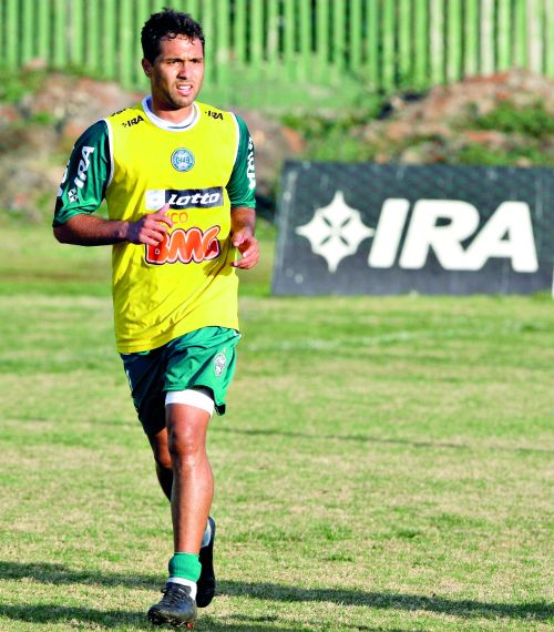 Davi volta a ser titular na partida de hoje contra o lanterna América | Antonio More/ Gazeta do Povo