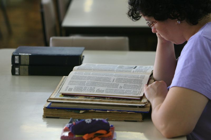 Bibliotecários e professores serão escalados para ajudar na criação de um novo público leitor | Ivonaldo Alexandre / Arquivo Gazeta do Povo