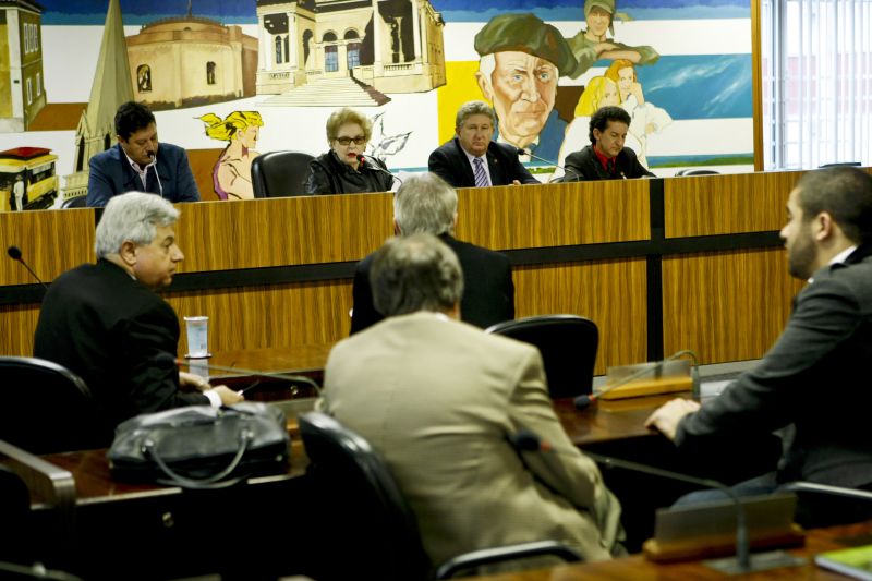 Sessão da CPI do Caso Derosso: vereadores devem decidir na segunda-feira a data dos depoimentos dos representantes da Visão | Antônio Costa/Gazeta do Povo