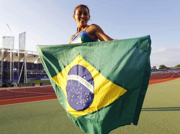 Ana Cláudia Lemos terminou os 200 m com o tempo de 22s76 | Reuters