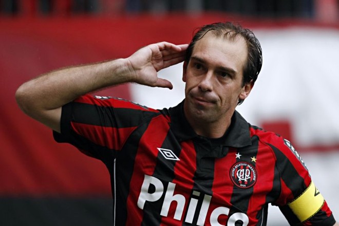 Na partida na Arena, Paulo Baier marcou o gol da vitória rubro-negra contra o Avaí | 