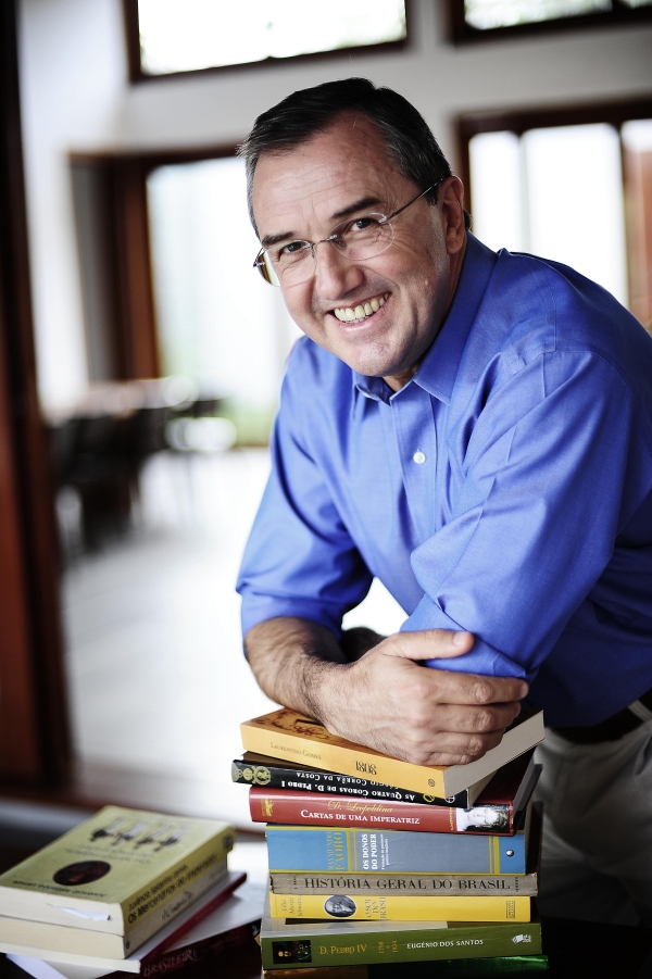 Paranaense de Maringá e filho de cafeicultores, Laurentino Gomes é autor dos livros 1808 e 1822" | Alexandre Battibugli