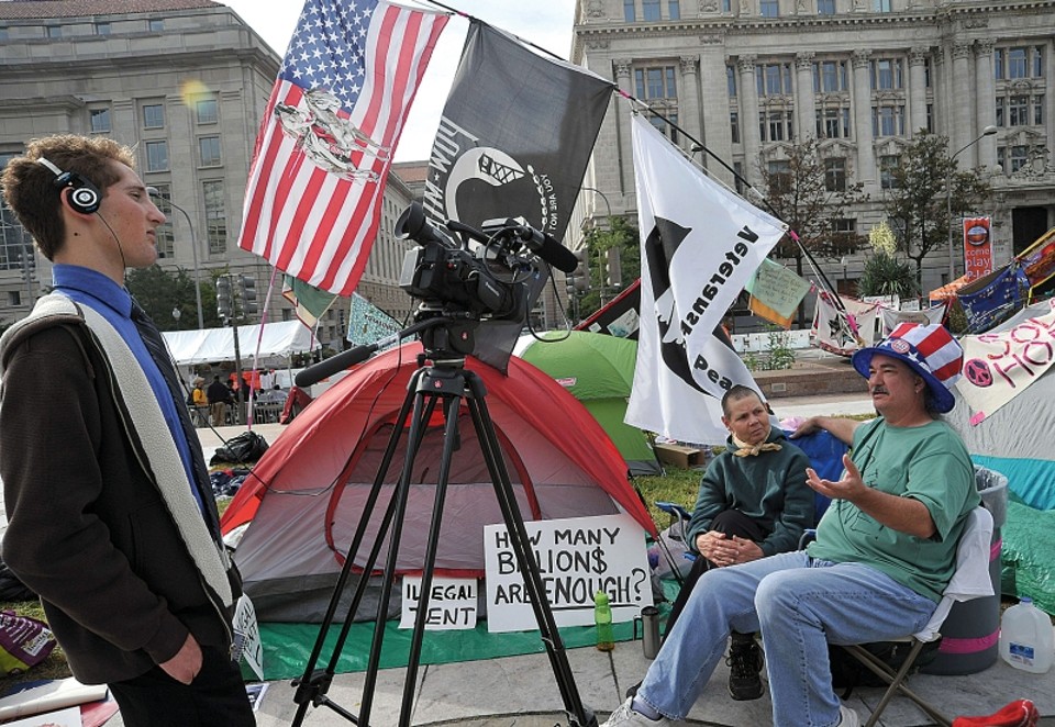 Barracas ocupam praça em Washington: motivo para medidas protecionistas? | Karen Bleier /AFP