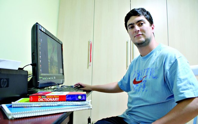 Lucas Hartmann teve a oportunidade de passar meio ano em uma escola pública do Texas, nos Estados Unido | 