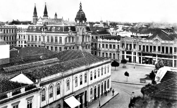A Praça Generoso Marques em 1926. Pouca coisa ainda existe | Arquivo