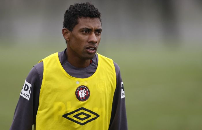 Sofrendo de muitas dores no ombro, Kleberson pediu para ser operado | Jonathan Campos / Gazeta do povo