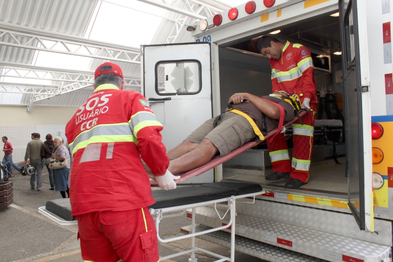 Hospital de Ponta Grossa recebe paciente acidentado: 87 leitos para atender 575 mil habitantes | Josue Teixeira/Gazeta do Povo