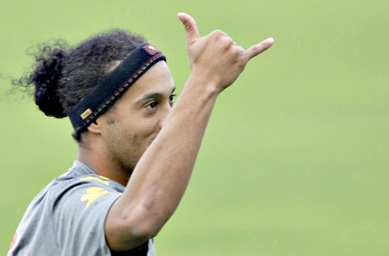 Ronaldinho é a principal atração do jogo, segundo os costarriquenhos | Juan Carlos Ulate / Reuters