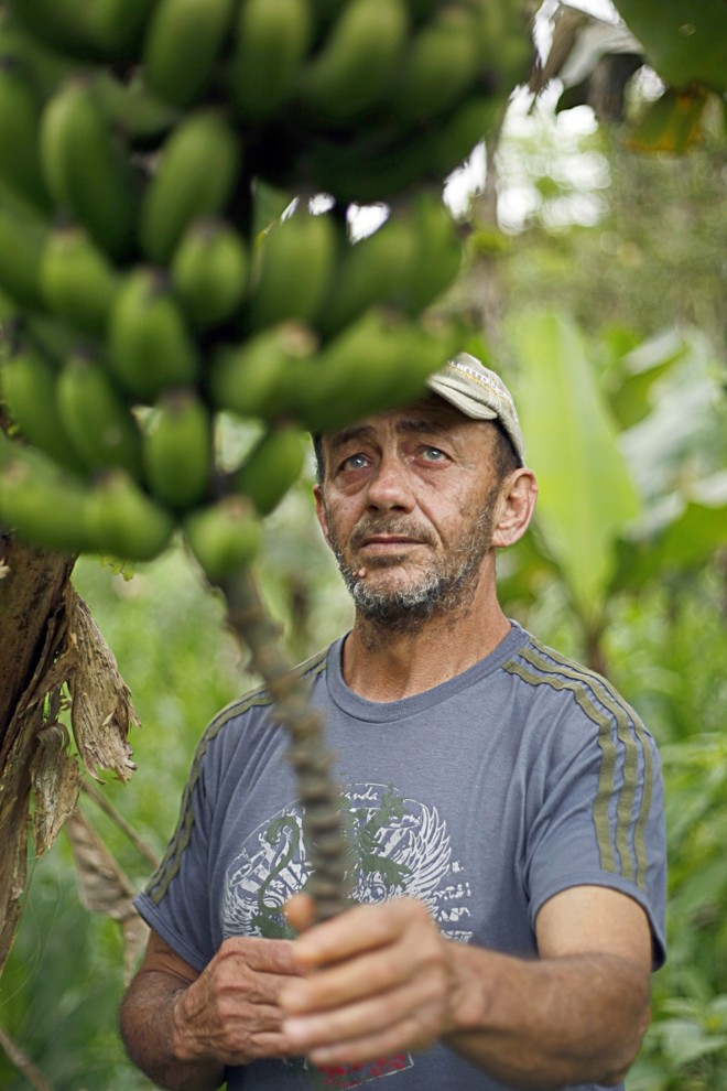 Pedro Rosa lamenta que a falta de planejamento tenha forçado os jovens a deixar Guaraqueçaba |