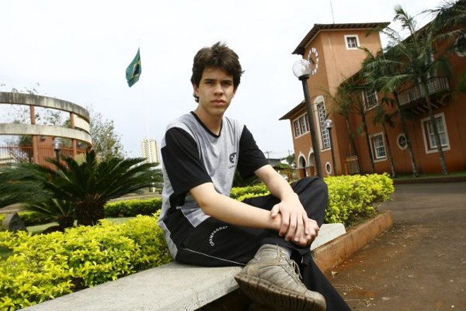 Vinicius Lopes diz que aluno tem de pesquisar por conta própria |