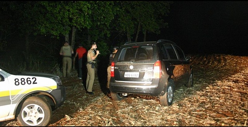 O carro foi encontrado em uma propriedade rural do distrito de Floriano | Agnaldo Vieira