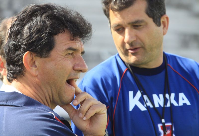 Guilherme Macuglia ainda não sabe se vai seguir no Paraná, mas já projeta 2012 | Elton Damasio/ Gazeta do Povo