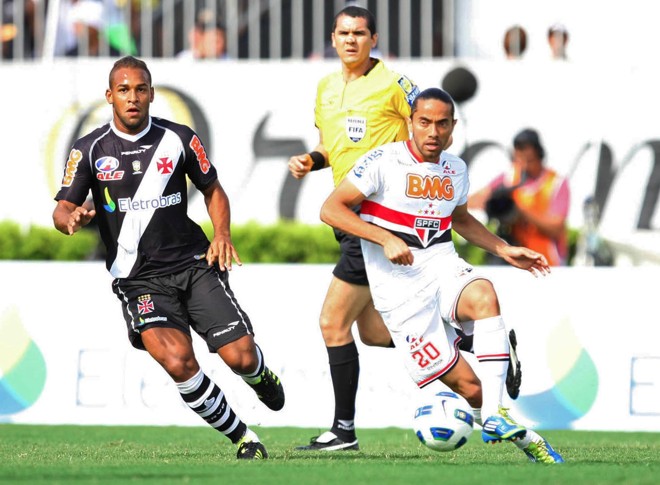 Empate com o São Paulo tirou o Vasco da liderança do Brasileiro | 