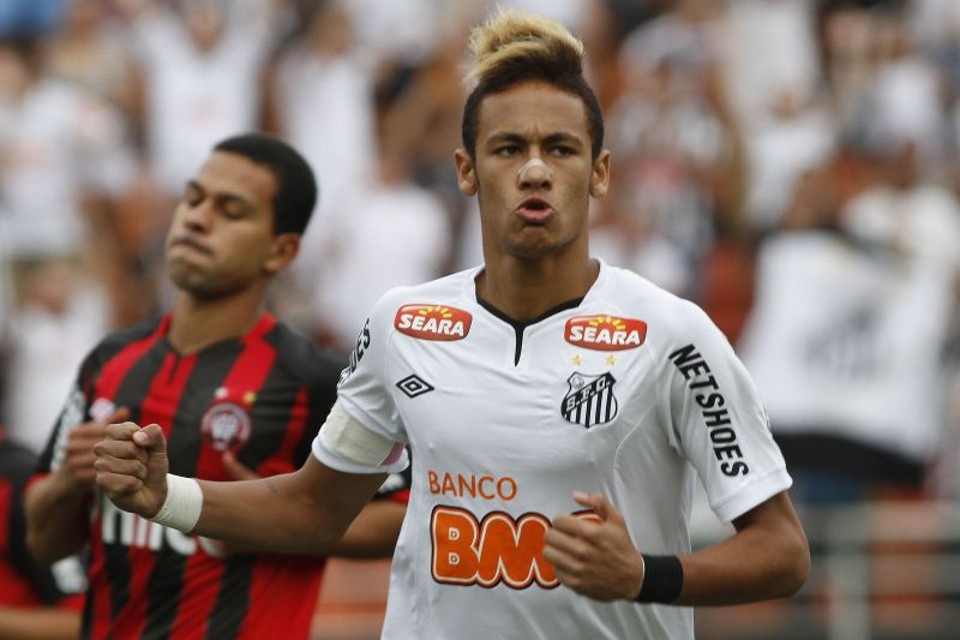 Neymar marcou quatro gols diante do Atlético | Rahel Patrasso / Folhapress