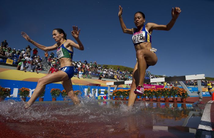 Sabine Heitling conquistou o bronze nos 3 mil metros com obstáculos | AFP