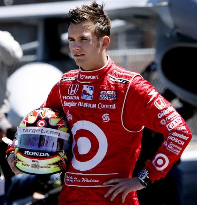 Inglês Dan Wheldon tinha 33 anos |
