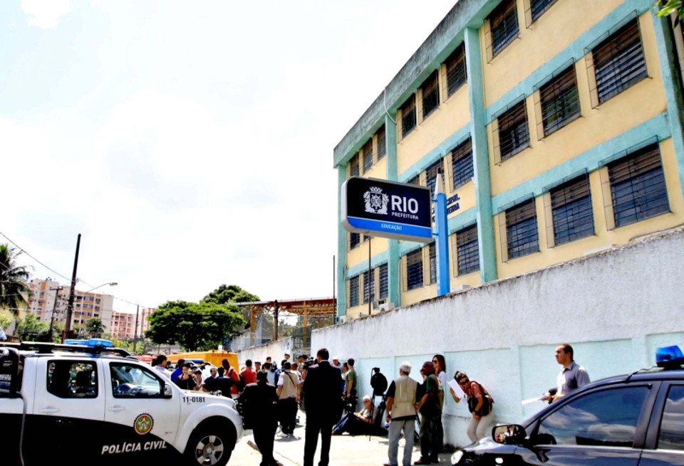 Escola em Realengo no dia da tragédia: obras em andamento e feridas abertas | Agencia Brasil