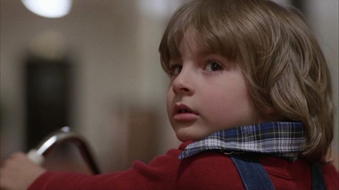 Em O Iluminado, o menino Danny percebe o sobrenatural antes de todos | 