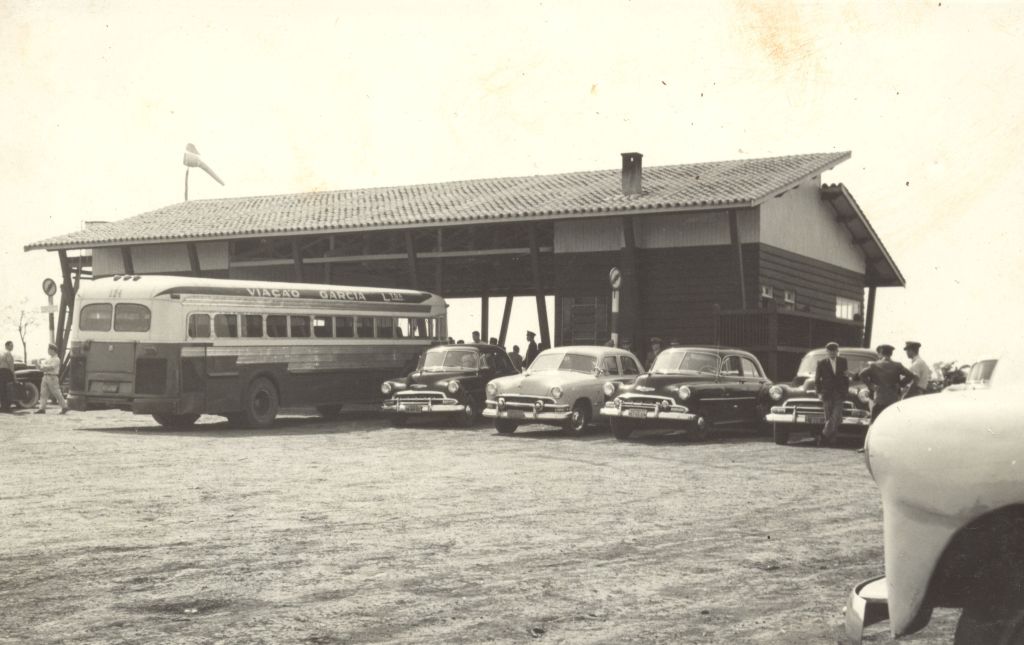 Aeroporto Regional Dr. Gastão Vidigal na década de 1950 | Divulgação
