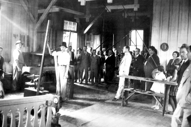 Criada em 1906, fábrica de foices São Pedro chegou a Ponta Grossa 25 anos depois: fábrica já fez 8 mil foices mensais | Fotos: Henry Milleo/Gazeta do Povo