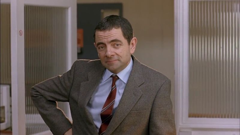 Atkinson faz pela enésima vez o papel de trapalhão cara de pau | Divulgação