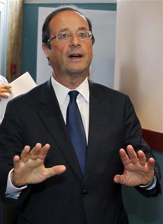 A sete meses das eleições presidenciais na França, os eleitores decidem quem representará o Partido Socialista, como François Hollande (foto), esquerdista moderado pouco conhecido no exterior, como favorito | REUTERS/Regis Duvignau