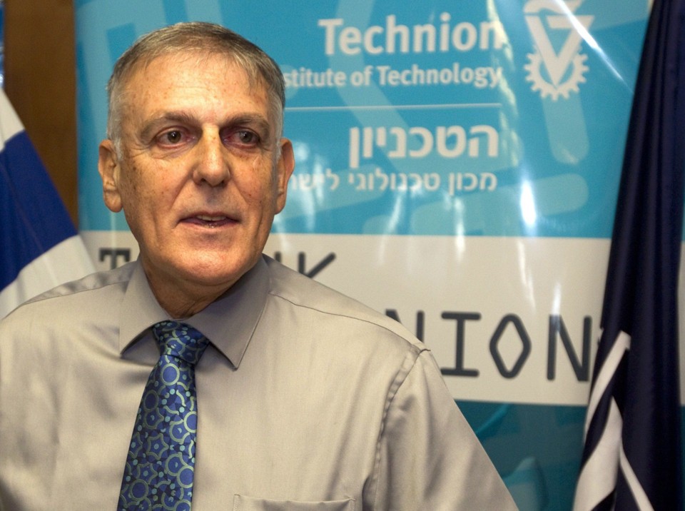 Prêmio Nobel de Química, o israelense Daniel Shechtman | AFP PHOTO/JACK GUEZ