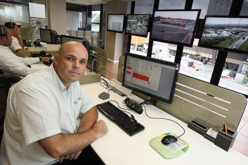 Adilson Nadaline, funcionário há 10 anos, vê na empresa a oportunidade de crescer | Ivonaldo Alexandre/Gazeta do Povo