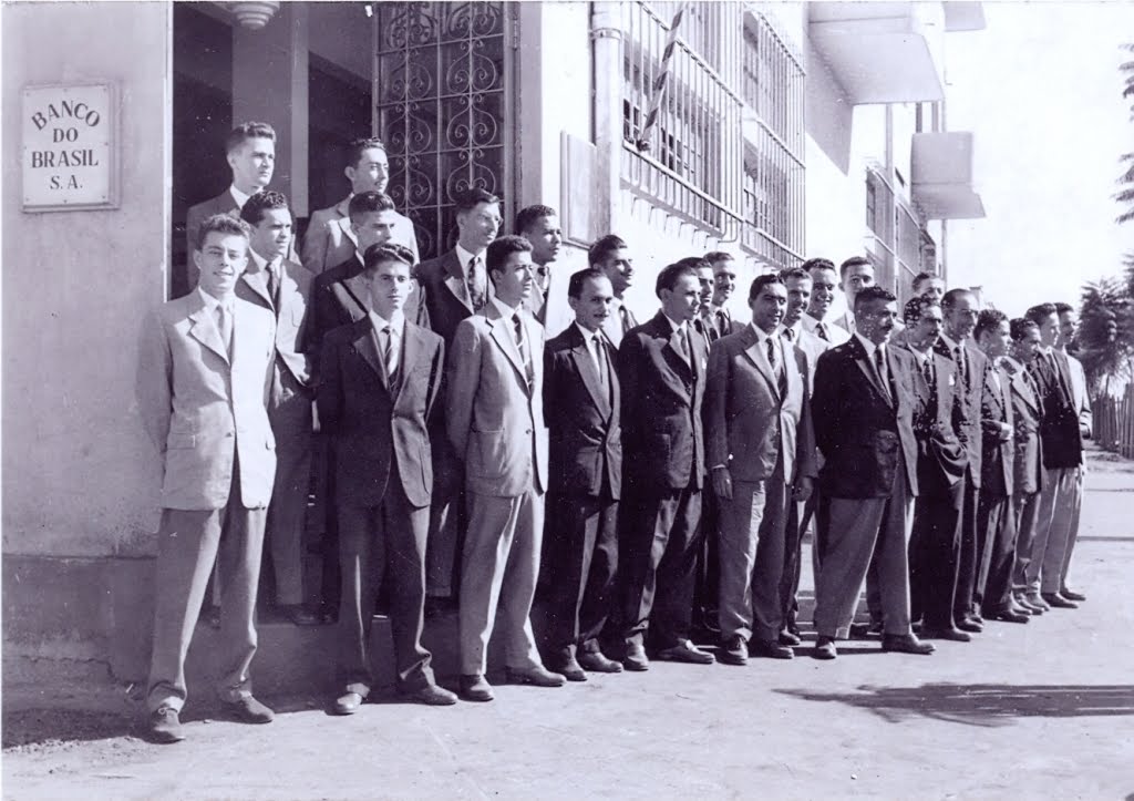 A primeira agência do Banco do Brasil em Maringá foi inaugurada em 1953 | Divulgação