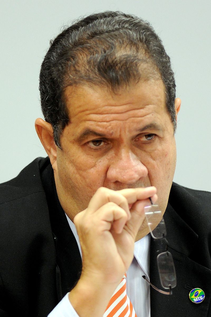 Lupi: ministro teria sido assessor fantasma na Câmara | Evaristo Sá/ AFP