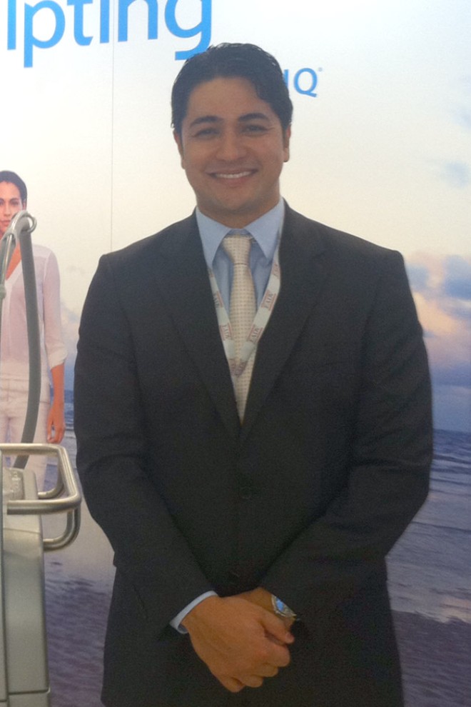 Destaque na Europa- O dermatologista Ulisses Misima Ribeiro acaba de retornar de um dos mais prestigiados encontros mundiais da especialidade, o Congresso Europeu de Dermatologia EADV. Entre as novidades, Dr. Ulisses ressaltou a criolipólise, nova técnica para tratamento de gordura localizada, desenvolvida pela Universidade de Harvard |