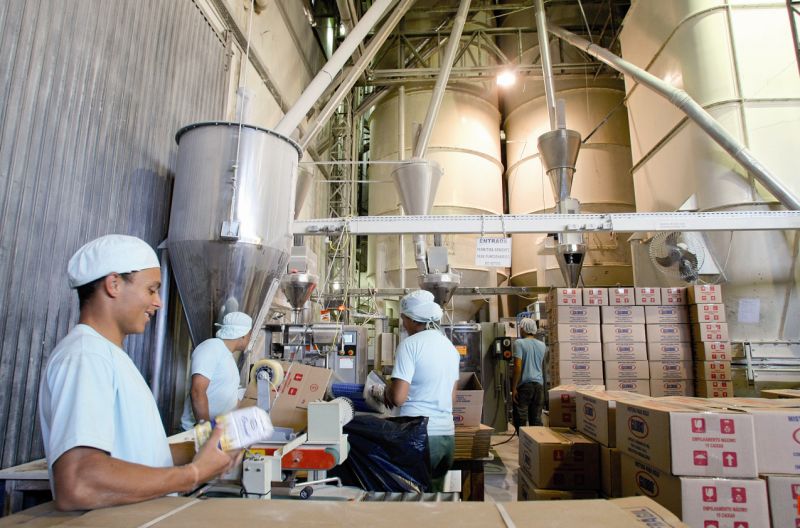 Investimento no bem-estar dos funcionários é a base da empresa para mais que dobrar a produção até 2014 | Fotos: Daniel Castellano/ Gazeta do Povo