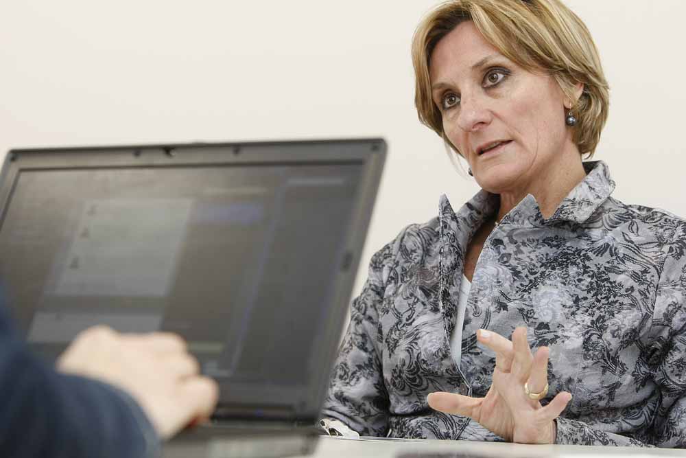 A superintendente da Secretaria de Estado da Educação, Meroujy Cavet, participa do chat da Gazeta do Povo | Jonhatan Campos/Gazeta do Povo