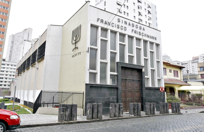 Além da sinagoga central, comunidade israelita curitibana terá novo símbolo, o Museu do Holocausto | Rodolfo Buhrer/ Gazeta do Povo