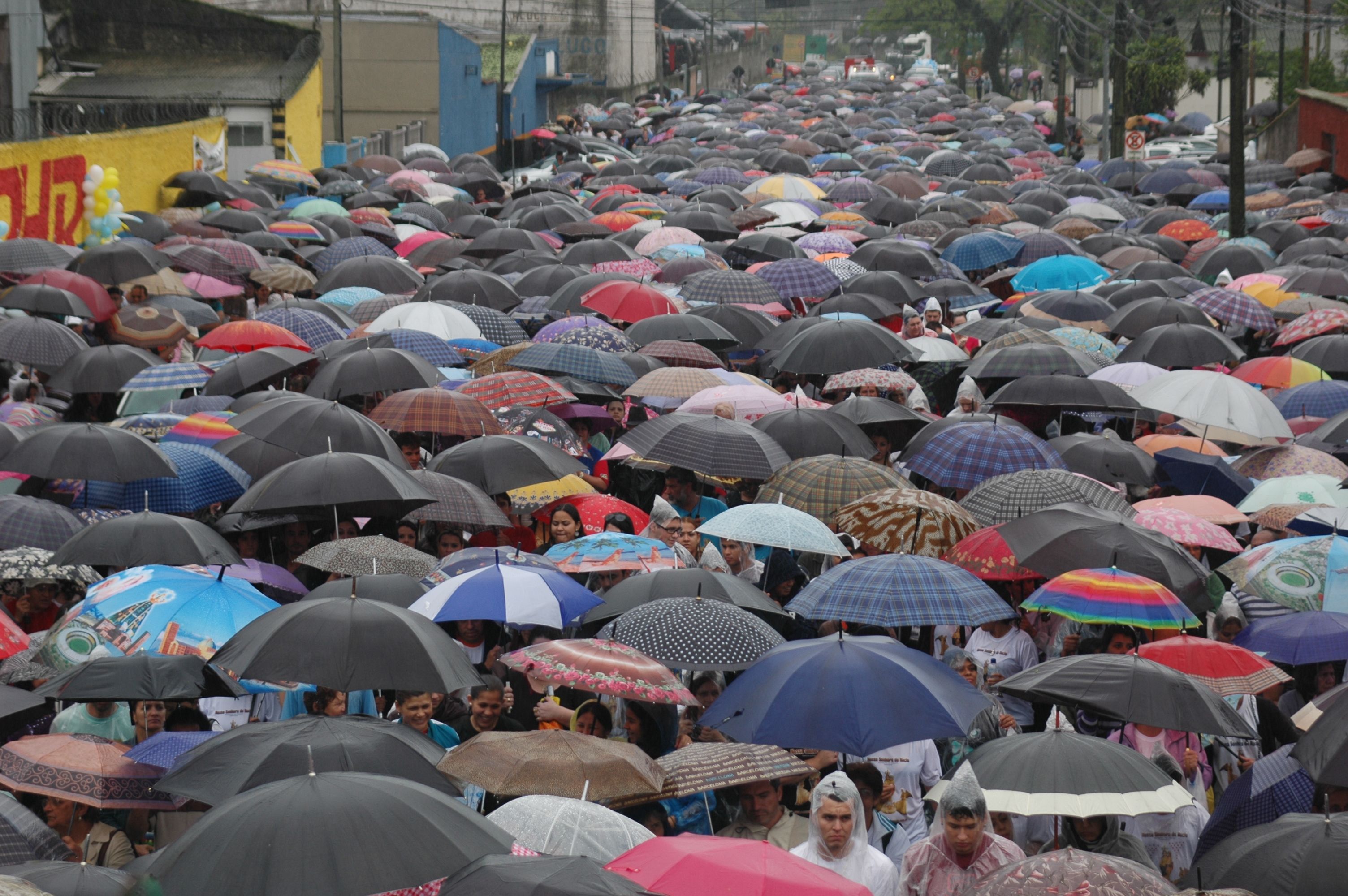 Procissão solene em louvor a Nossa Senhora do Rocio reúne cerca de 120 mil fieis nesta terça-feira (15), em Paranaguá, Litoral do Paraná | Oswaldo Eustáquio / Gazeta do Povo