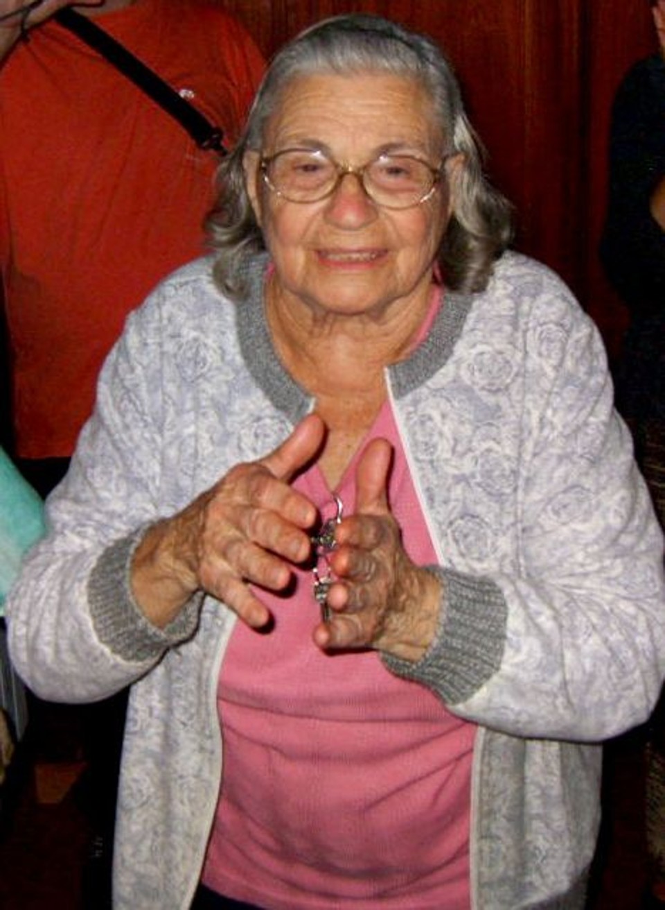 Ela fazia brinquedos para as crianças | Arquivo da família