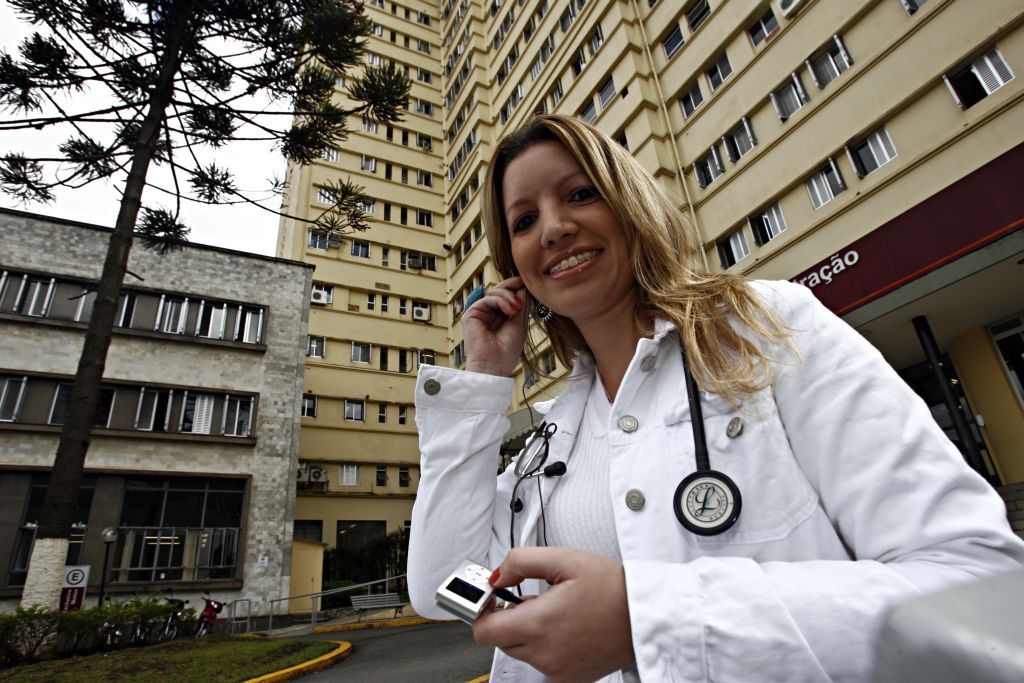 Tatiane Élen de Souza demorou três anos para conseguir passar em Medicina na UFPR | Priscila Forone/Gazeta do Povo