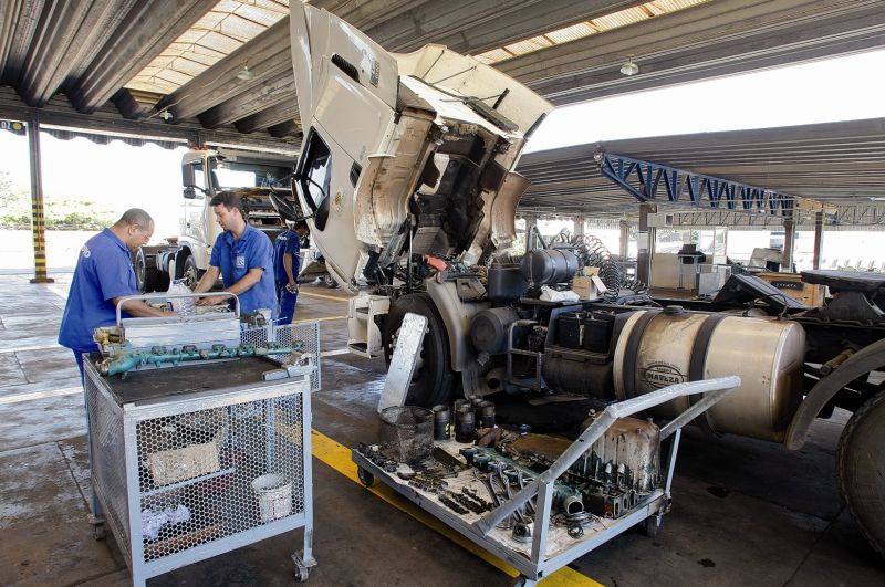 Quadro de funcionários da revendedora cresceu 35% nos últimos anos | Daniel Castellano/ Gazeta do Povo