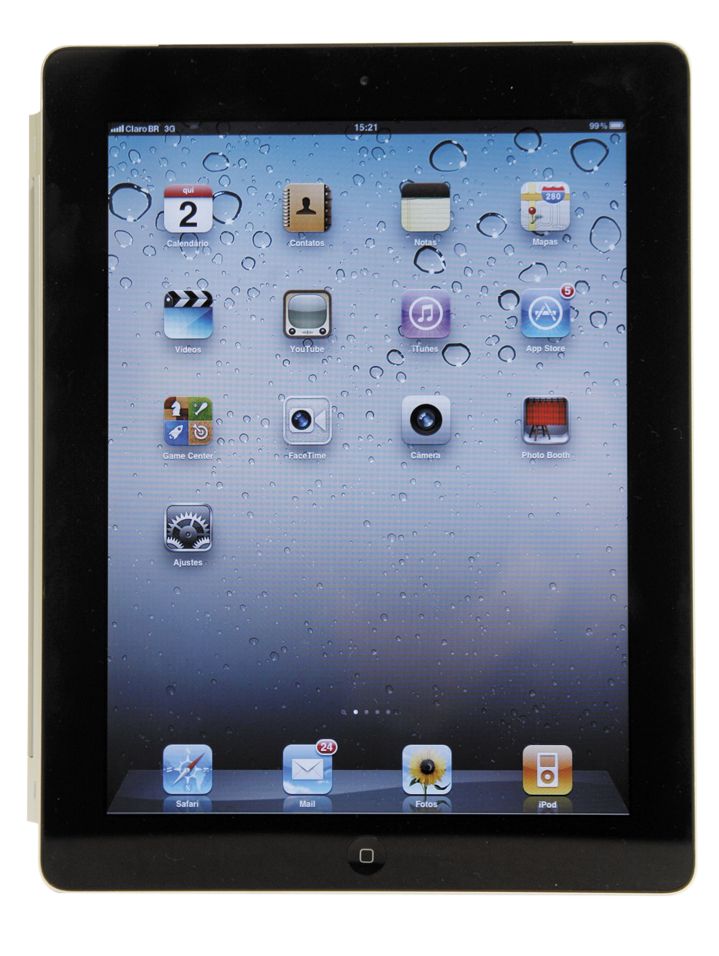 Para os que têm problemas de visão, o iPad pode ler a cédula de votação em voz alta | Daniel Castellano/ Gazeta do Povo