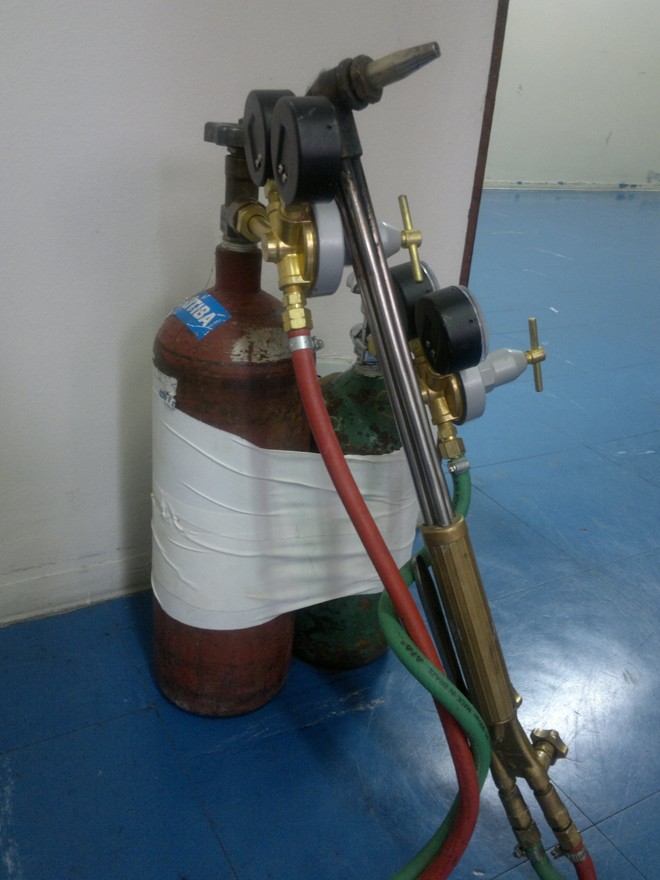 Maçarico apreendido em tentativa de arrombamento em Curitiba | 