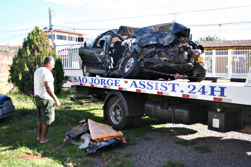 Jovem dirigia em zigue-zague numa rodovia, na contramão, quando se chocou com outro veículo (foto) | Fernando Rodrigues/Jornal de Brasilia