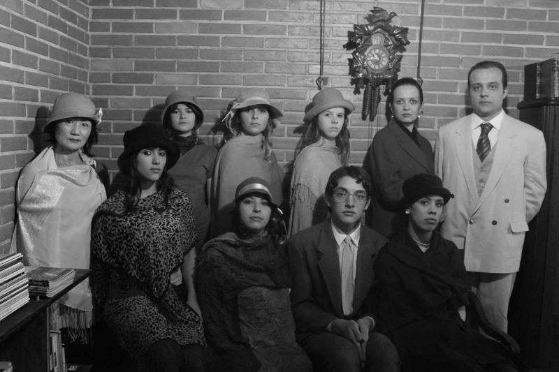 Elenco da peça Anita, em cartaz de hoje até sexta na mostra dos alunos da escola Cena Hum, faz uma panorâmica da vida da pintora que marcou o modernismo | Divulgação