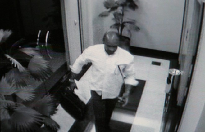 Homem invadiu pelo menos seis prédios, segundo a polícia |